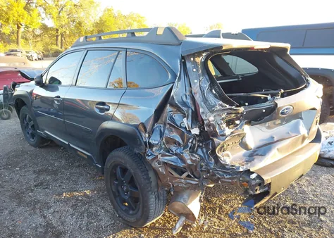 2023 Subaru Outback Wilderness z USA, uszkodzony, nr VIN 4S4BTGUD3P3141624